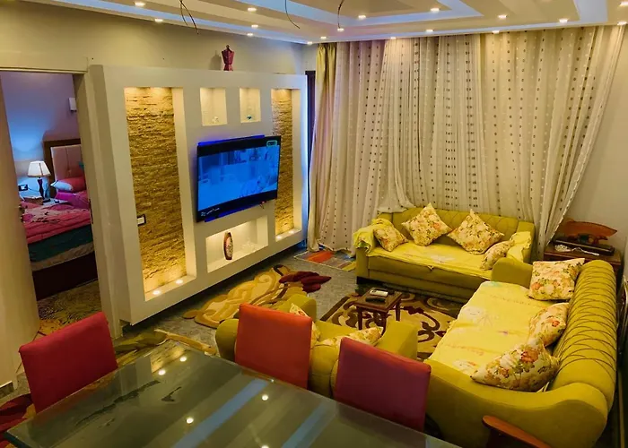 Stella Makadi Family Only 3* Gurdaka