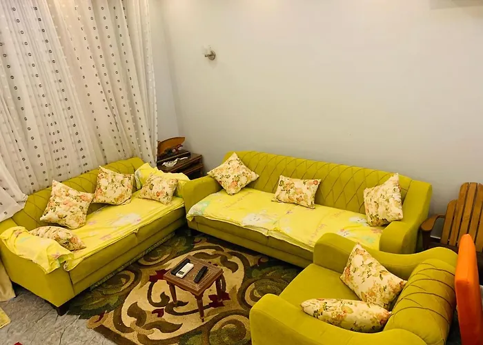 Stella Makadi Family Only 3* Gurdaka