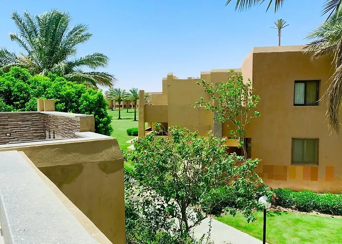 Stella Makadi Family Only 3* Gurdaka