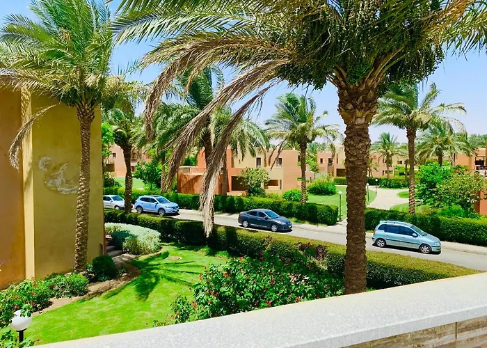 Stella Makadi Family Only 3* Gurdaka